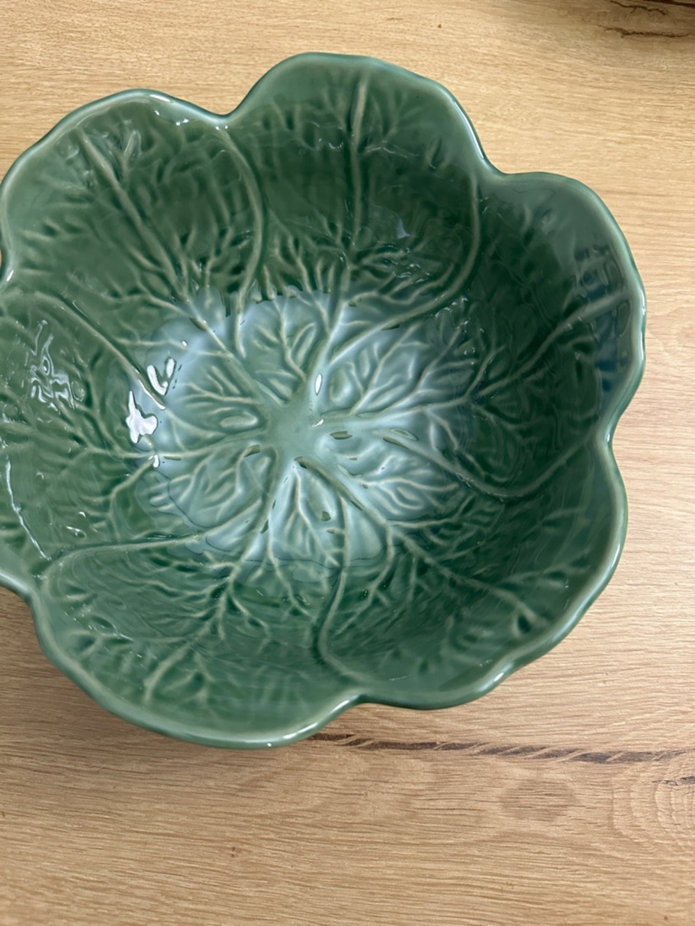 Deltis Leaf-Embossed Ceramic Bowl in Green Made in Portugal Mouth Diameter 8.6in